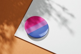 Przypinka flaga - bisexual