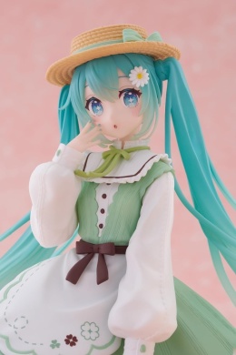 Hatsune Miku Figure - Fashion (Country Ver.)